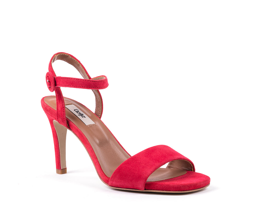 Sandálias de salto alto com fivela ajustável