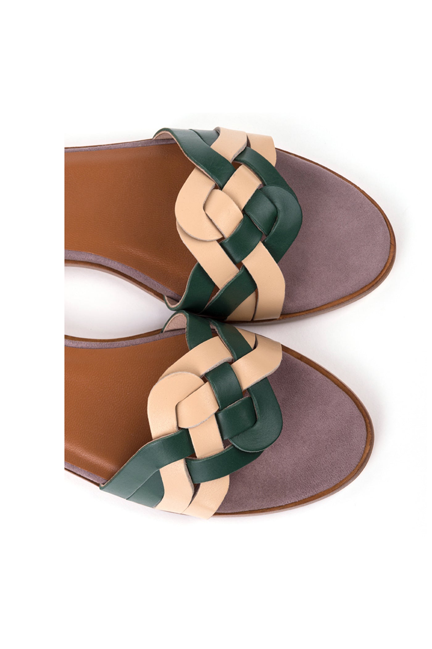 Sandálias slides em