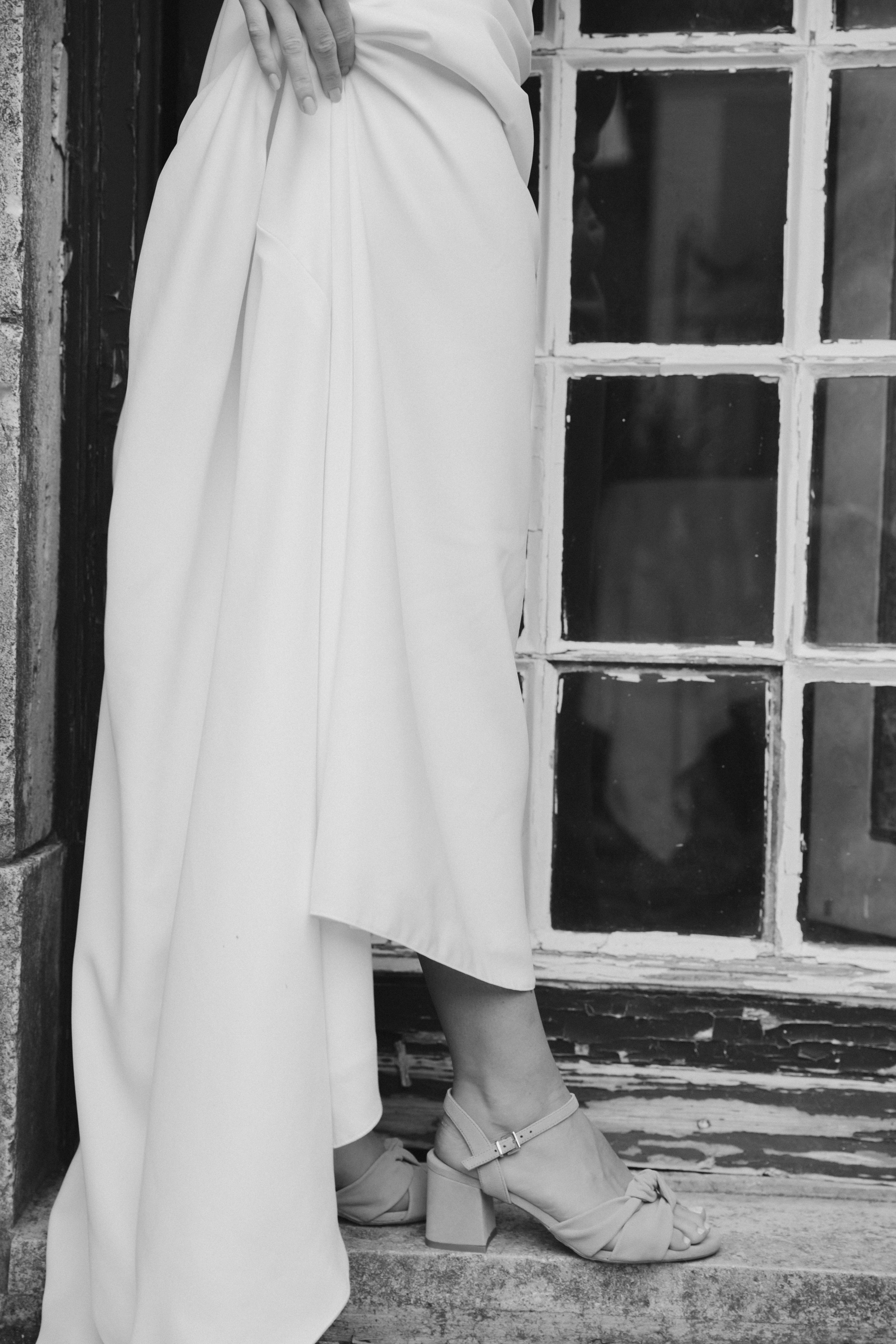 Sandálias de noiva de salto médio 6cm em camurça