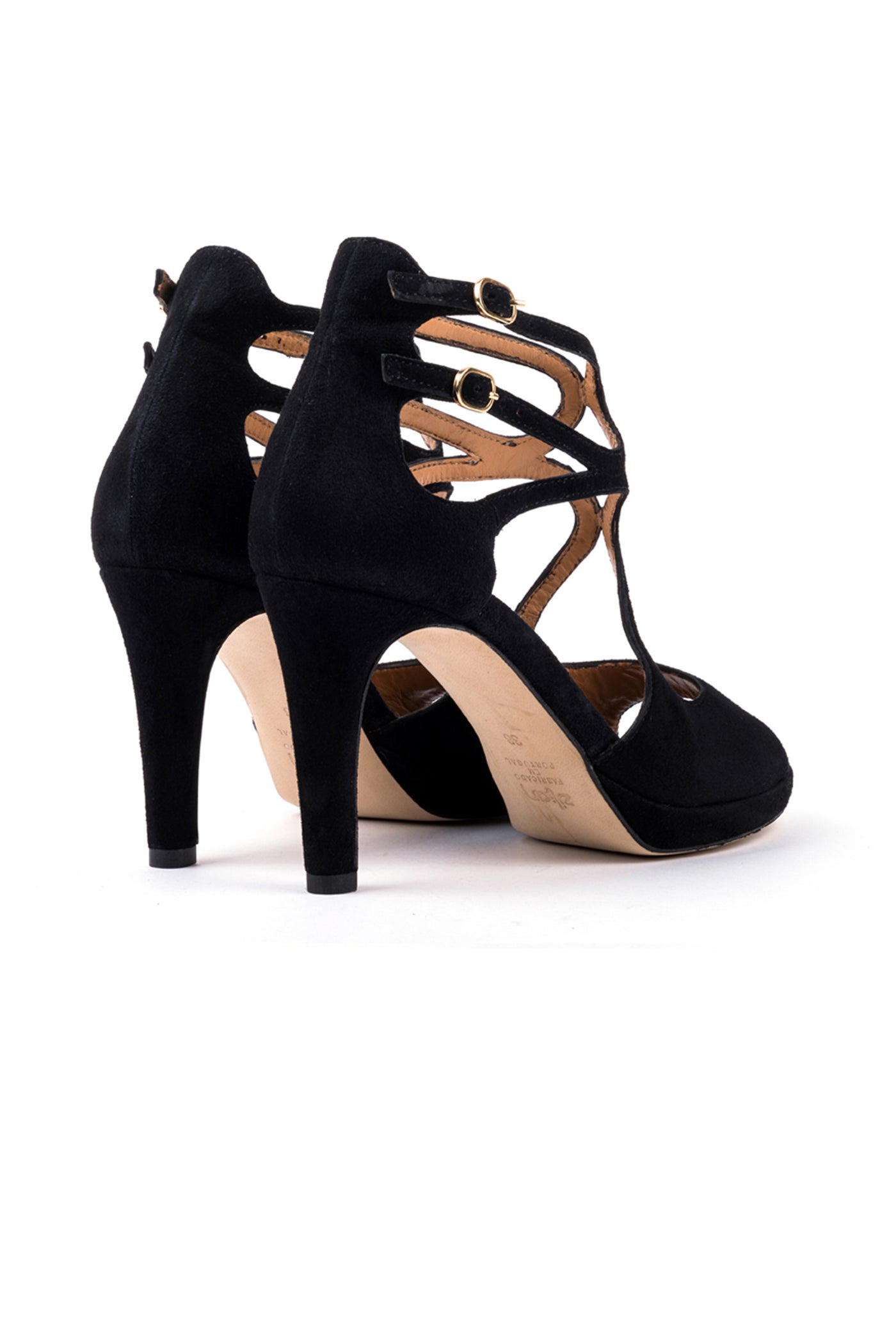 Sandalias compensadas em camurça de salto alto. Confortáveis