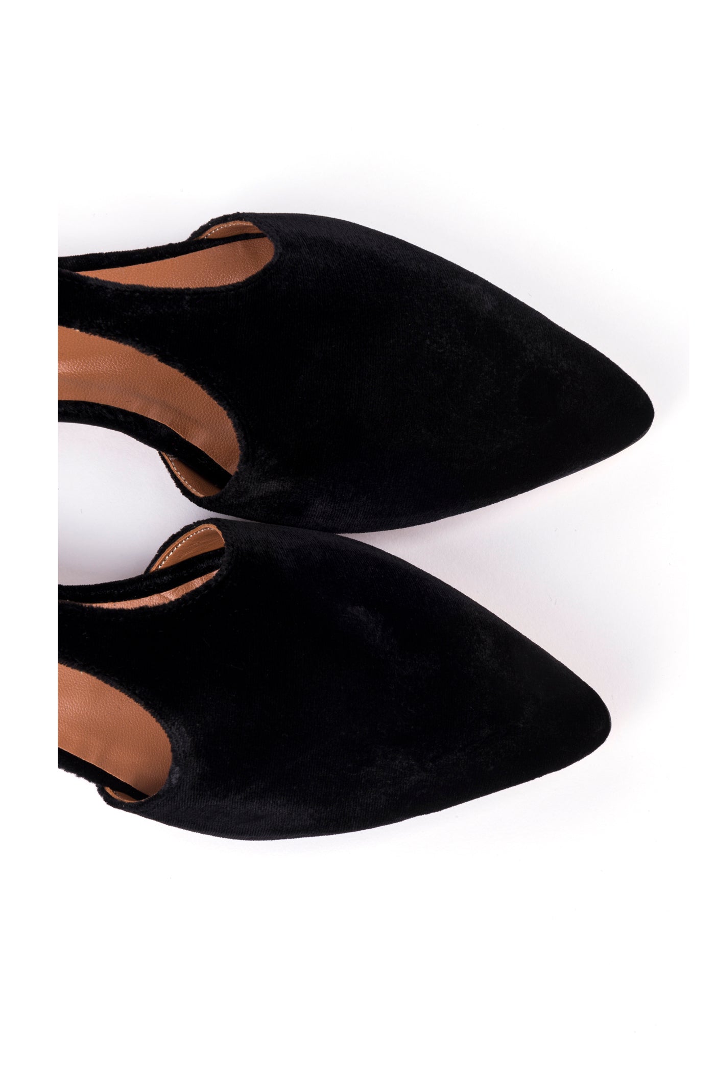 Sapatos rasos em veludo de senhora