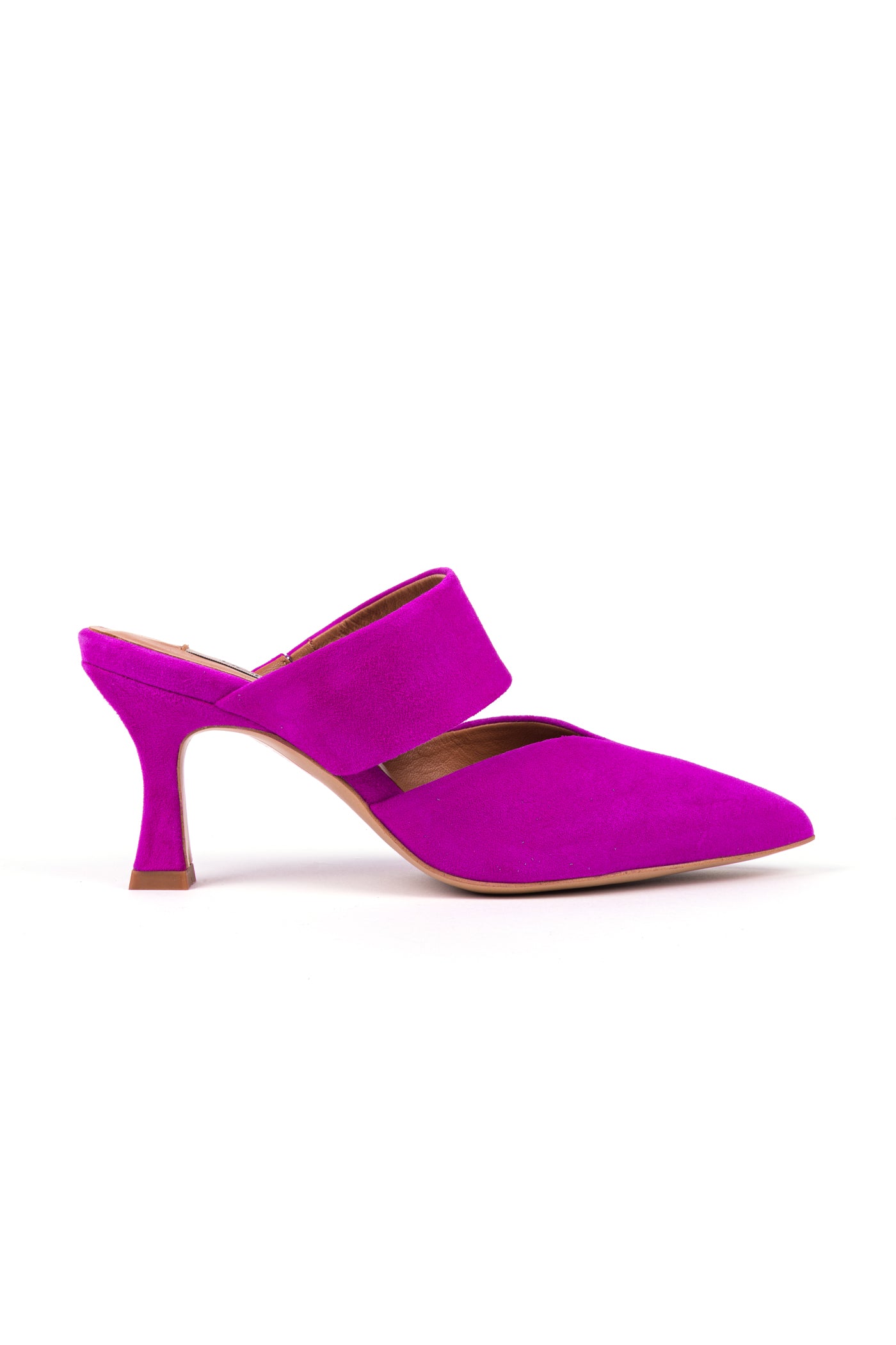 Fotografias de produto das mules de salto alto em camurça azulão e fushia