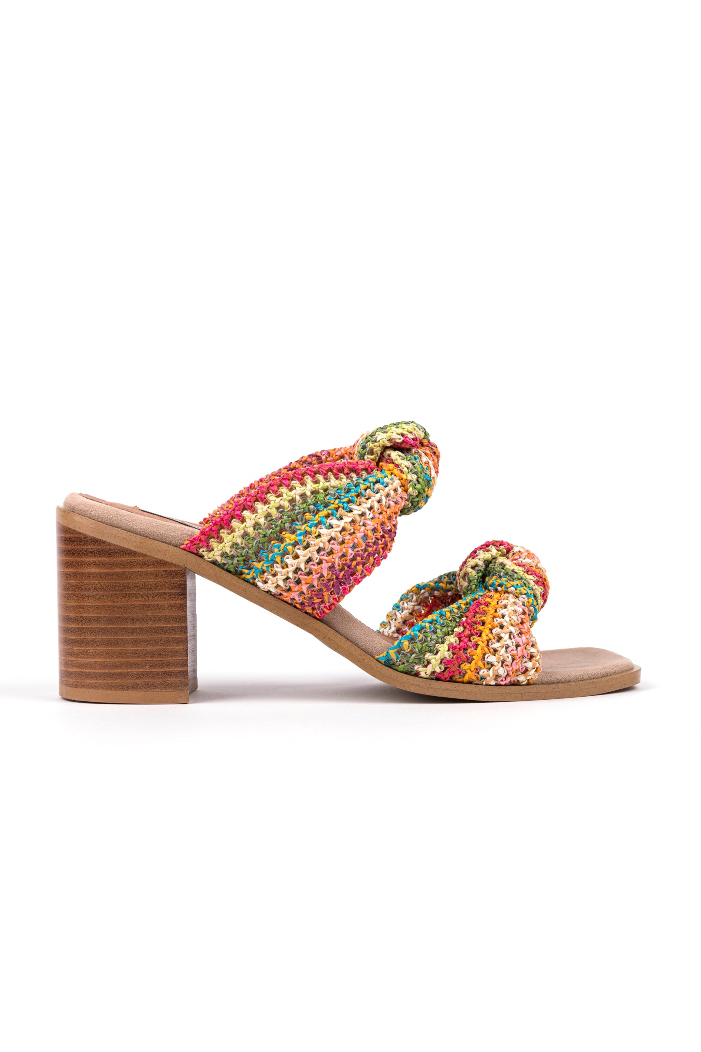 Sandálias de salto alto em ráfia multicor