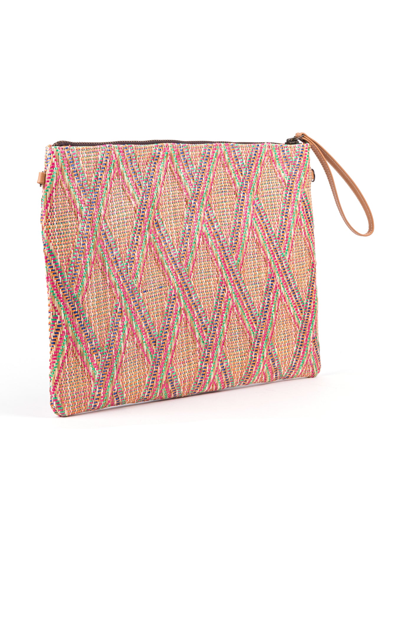 Clutch de ráfia com fecho e alça de mão