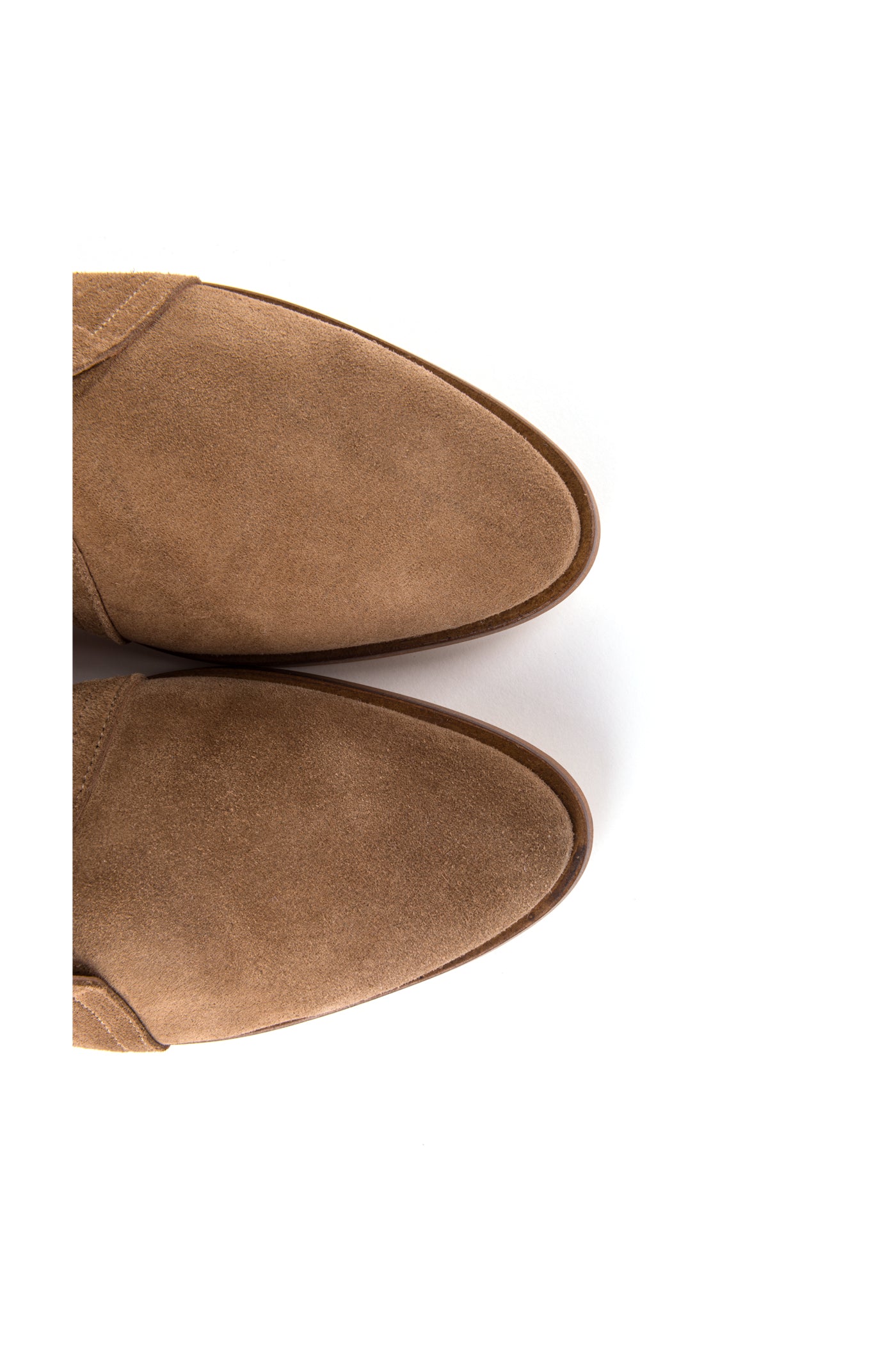 Sapatos abertos em croute acamurçado