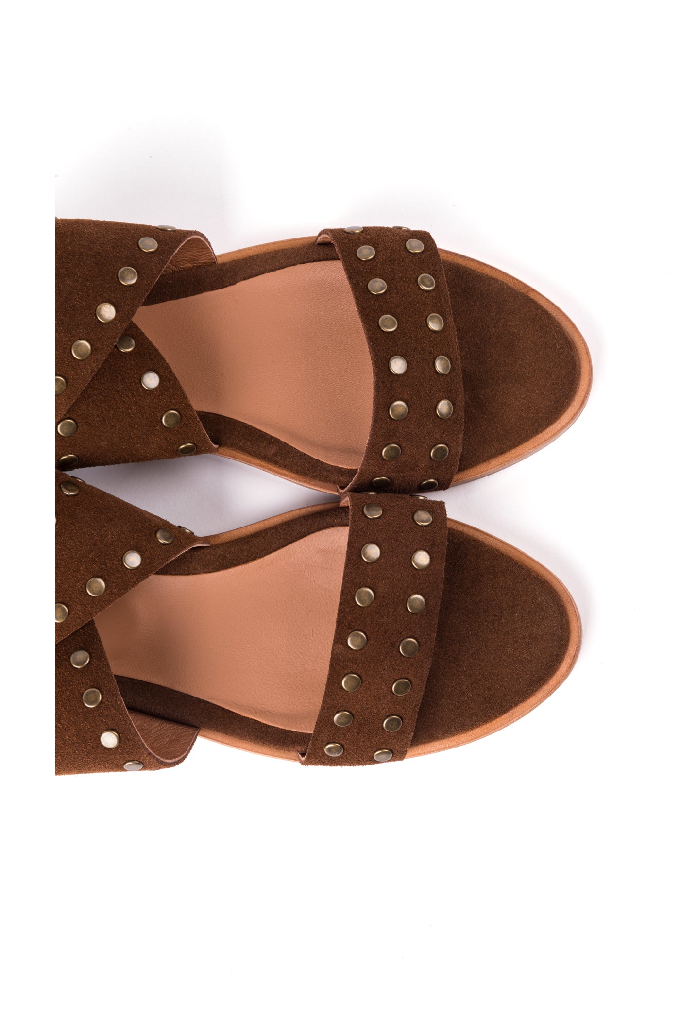 Sandálias rasas em camurça