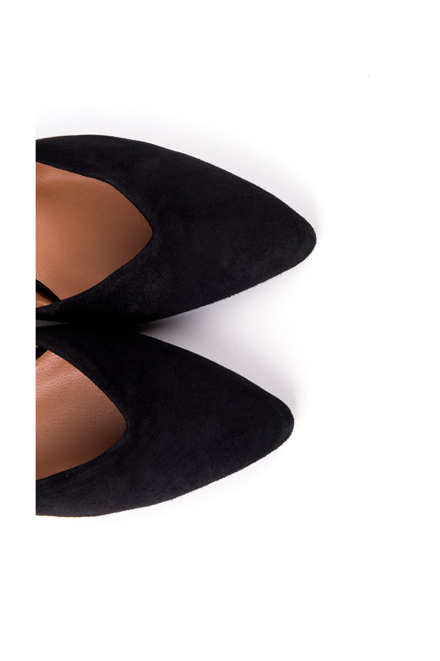 Sapatos de salto alto em camurça