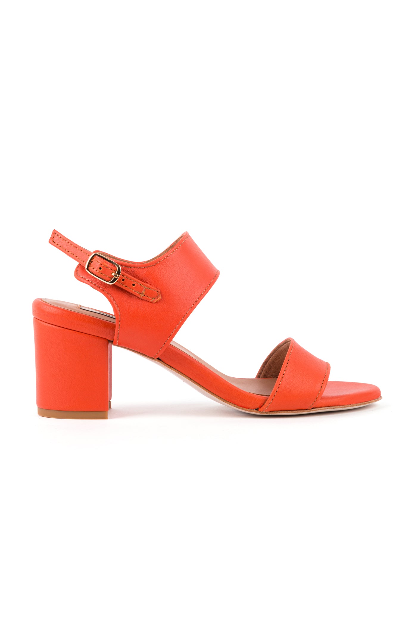 Sandálias de salto com duas tiras em pele