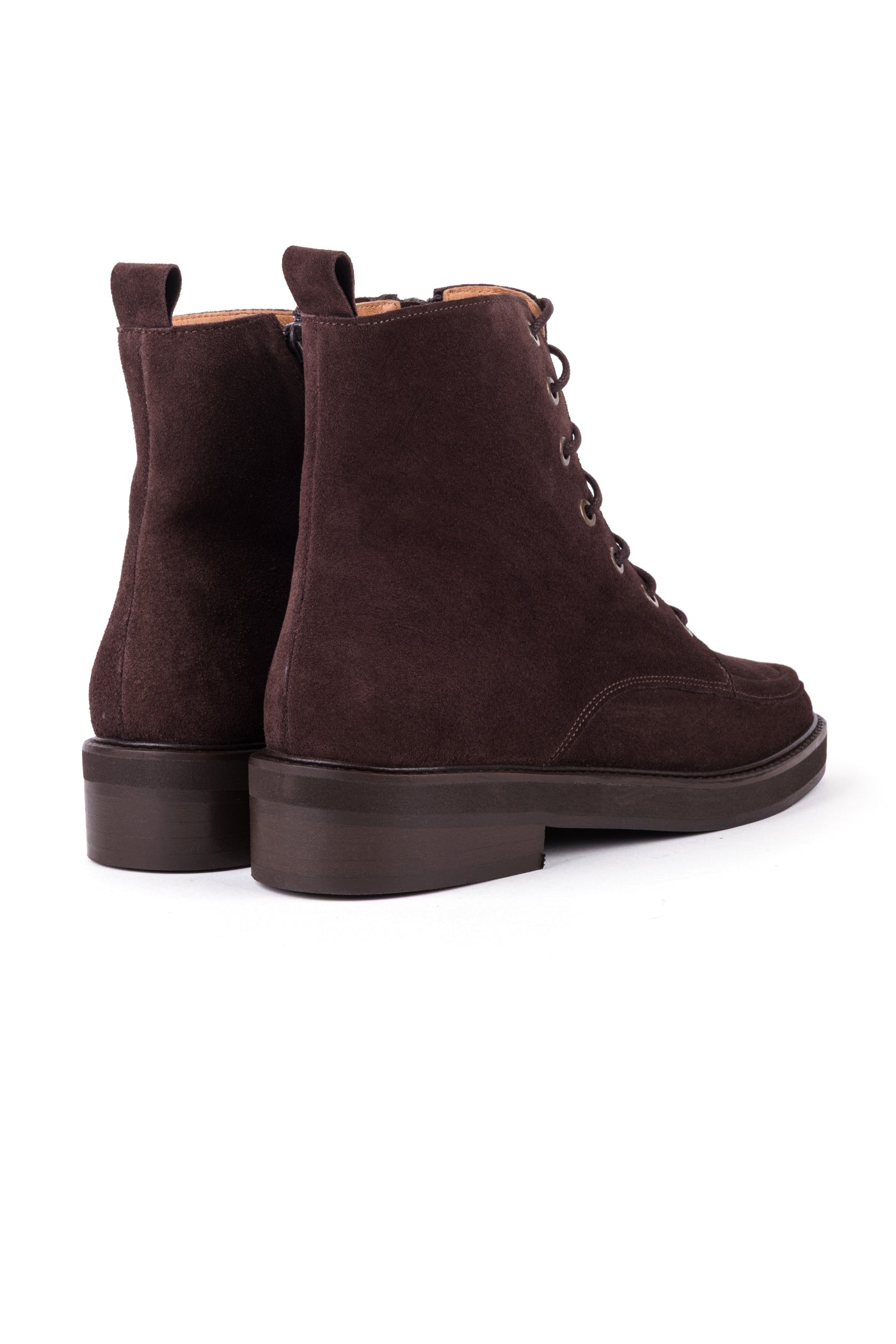 Botas com atadores em croute