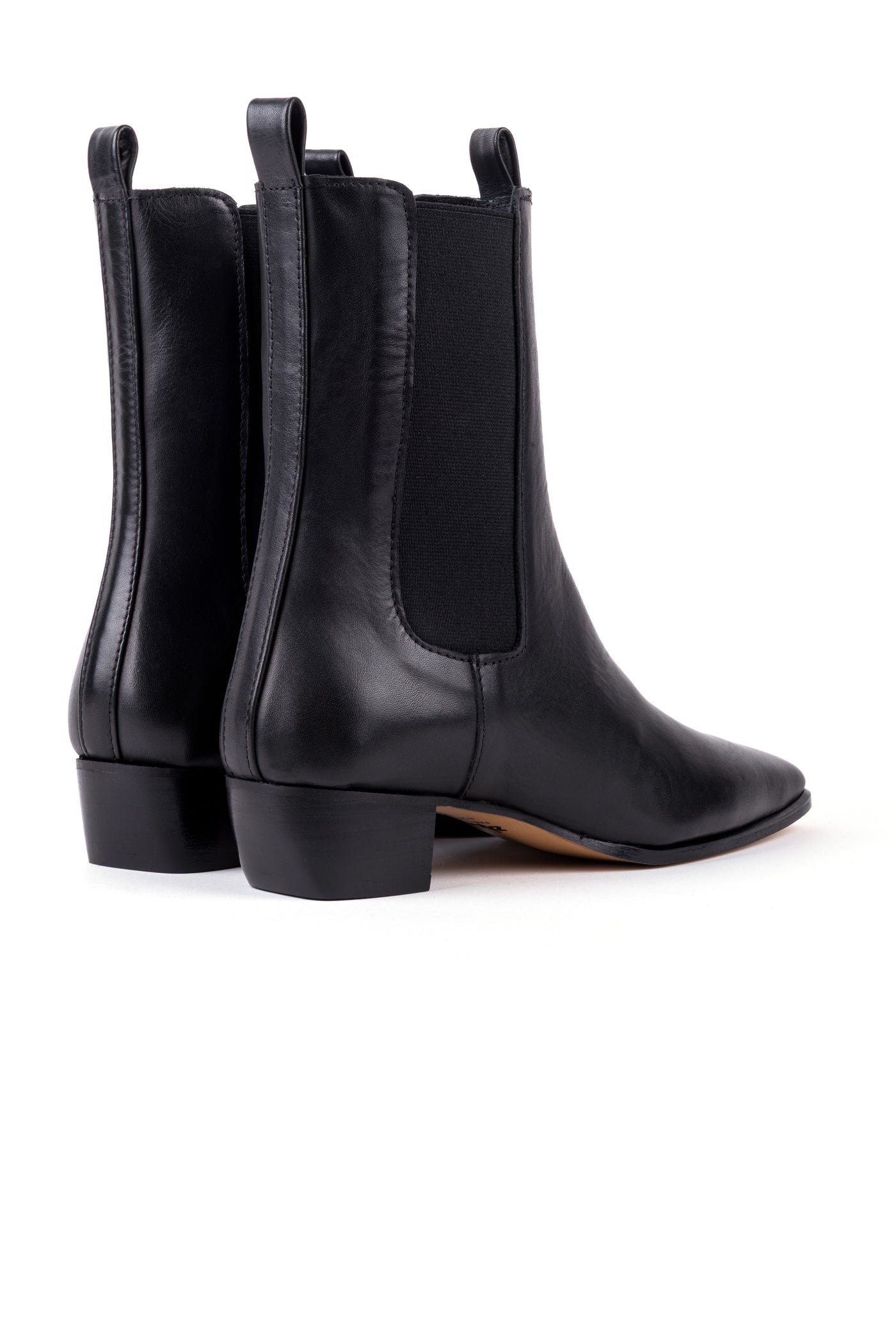 Botas chelsea de salto médio em pele