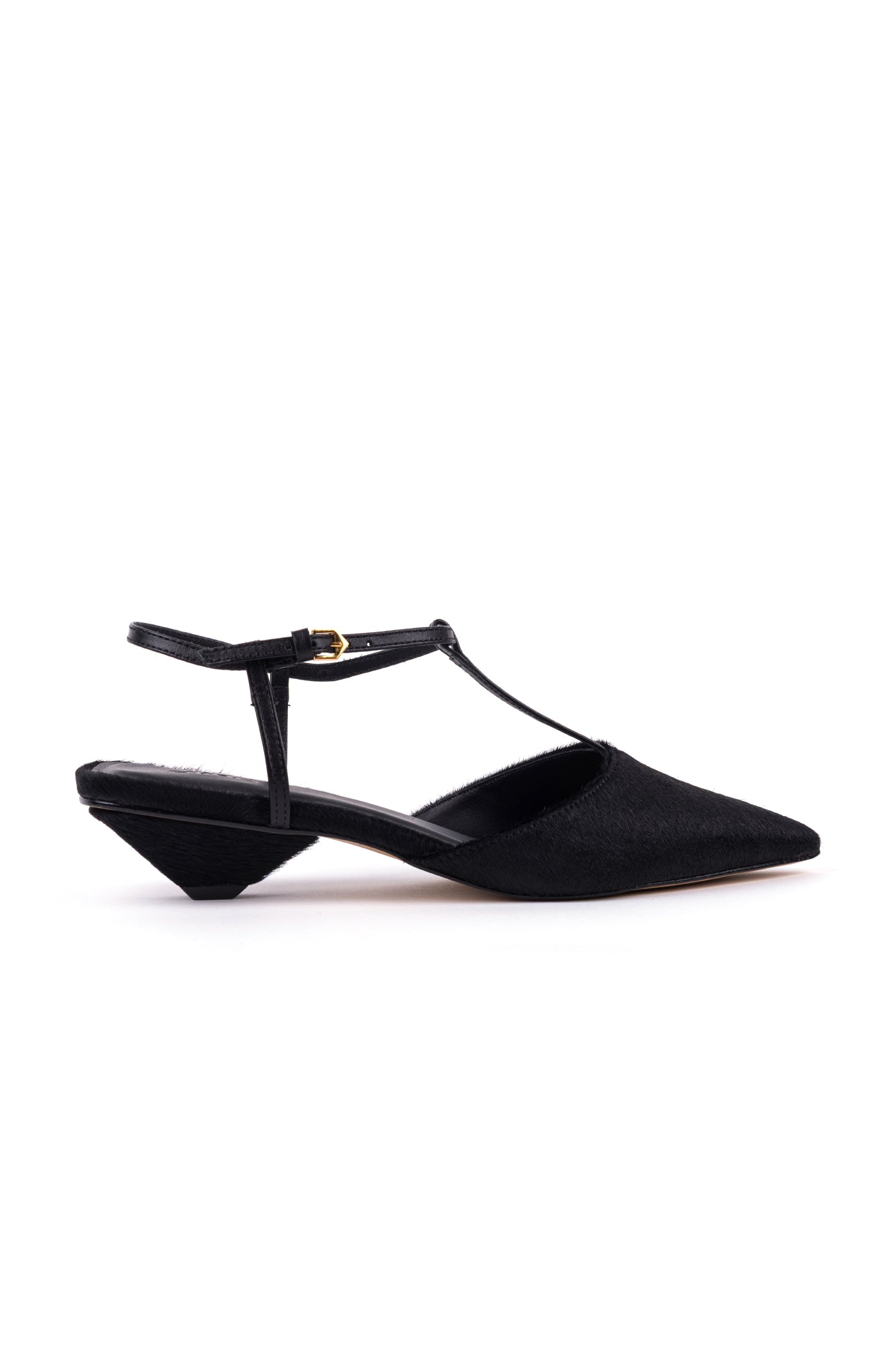 Sapatos de salto médio em pêlo