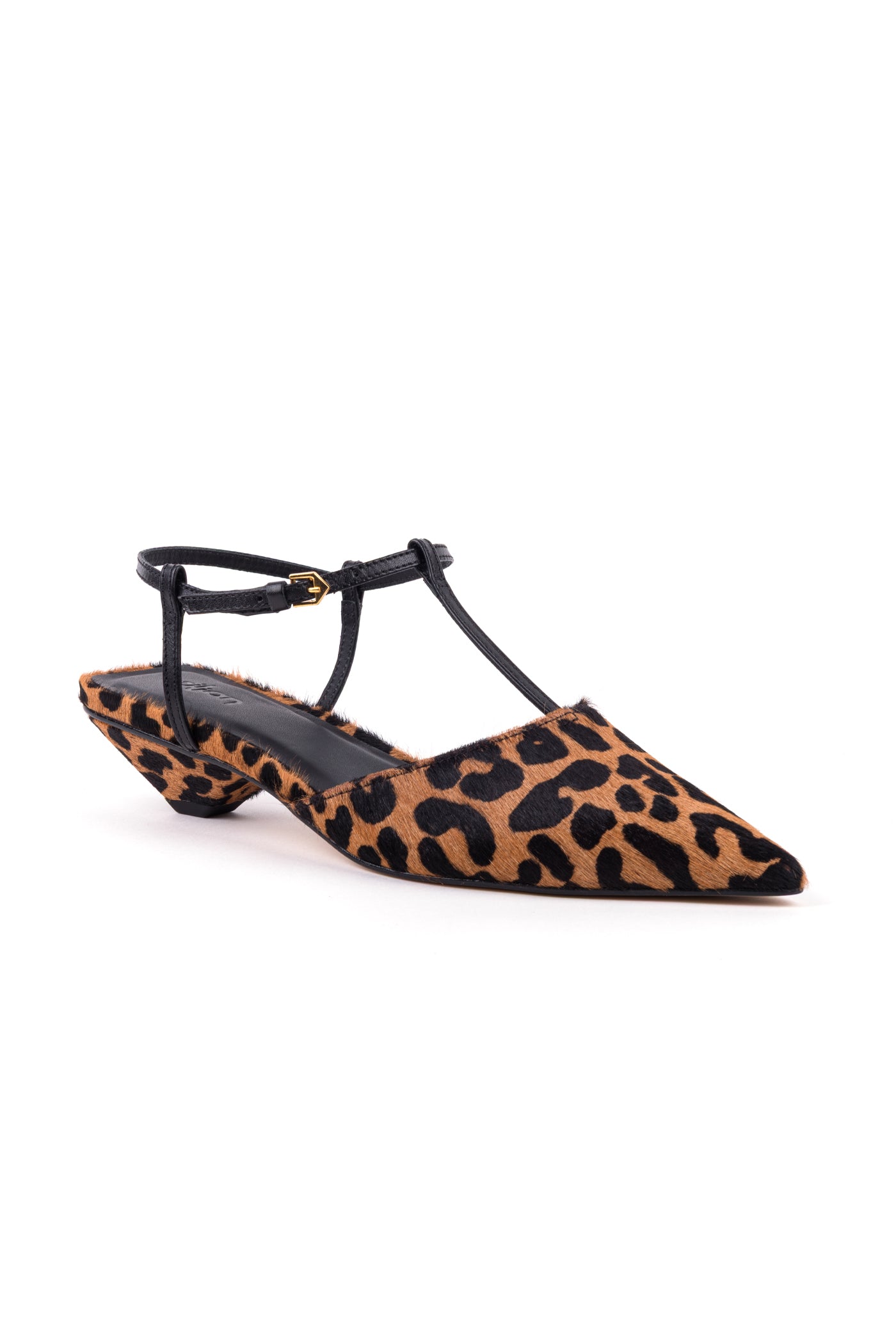 Sapatos de salto médio em pêlo