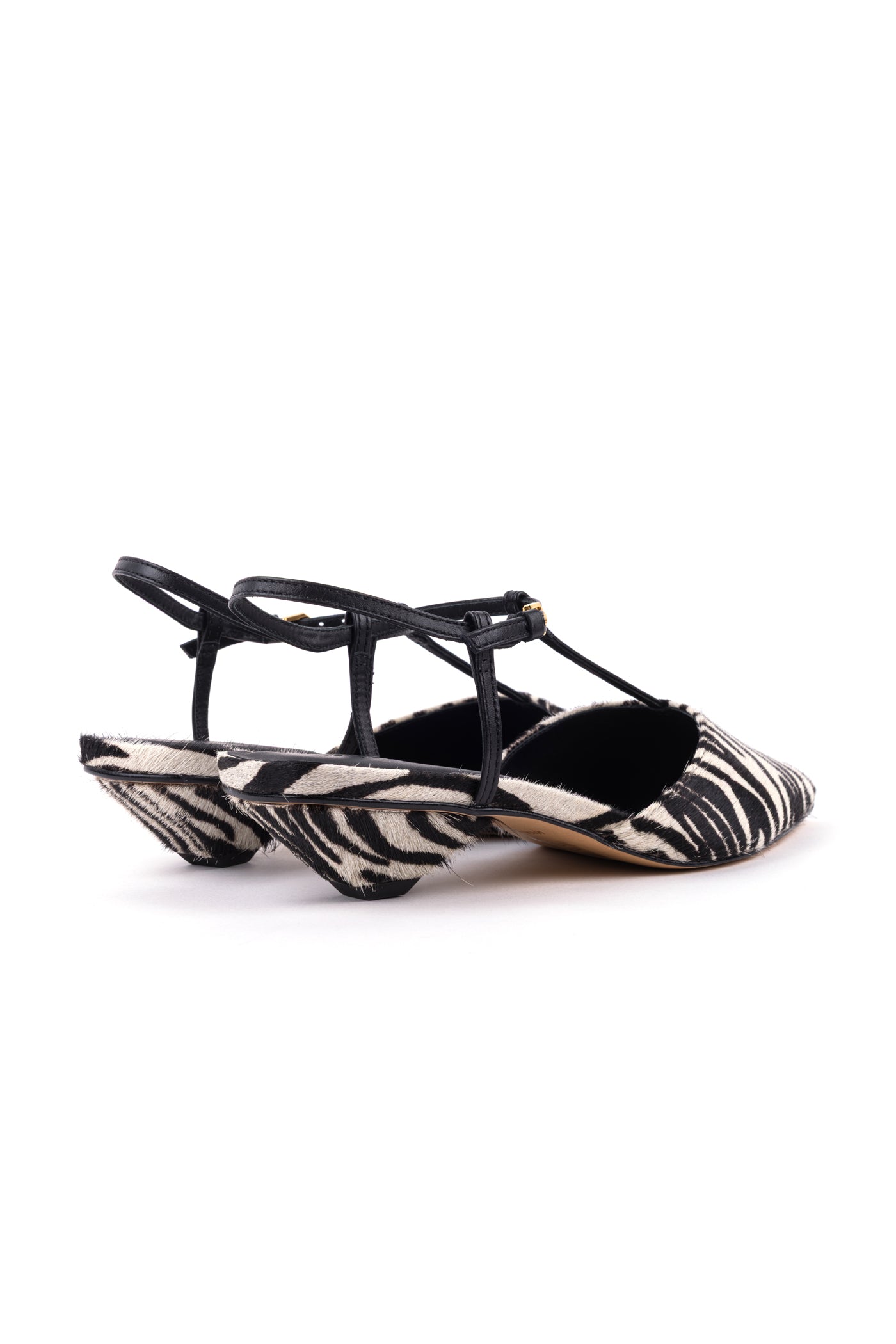 Sapatos de salto médio em pêlo