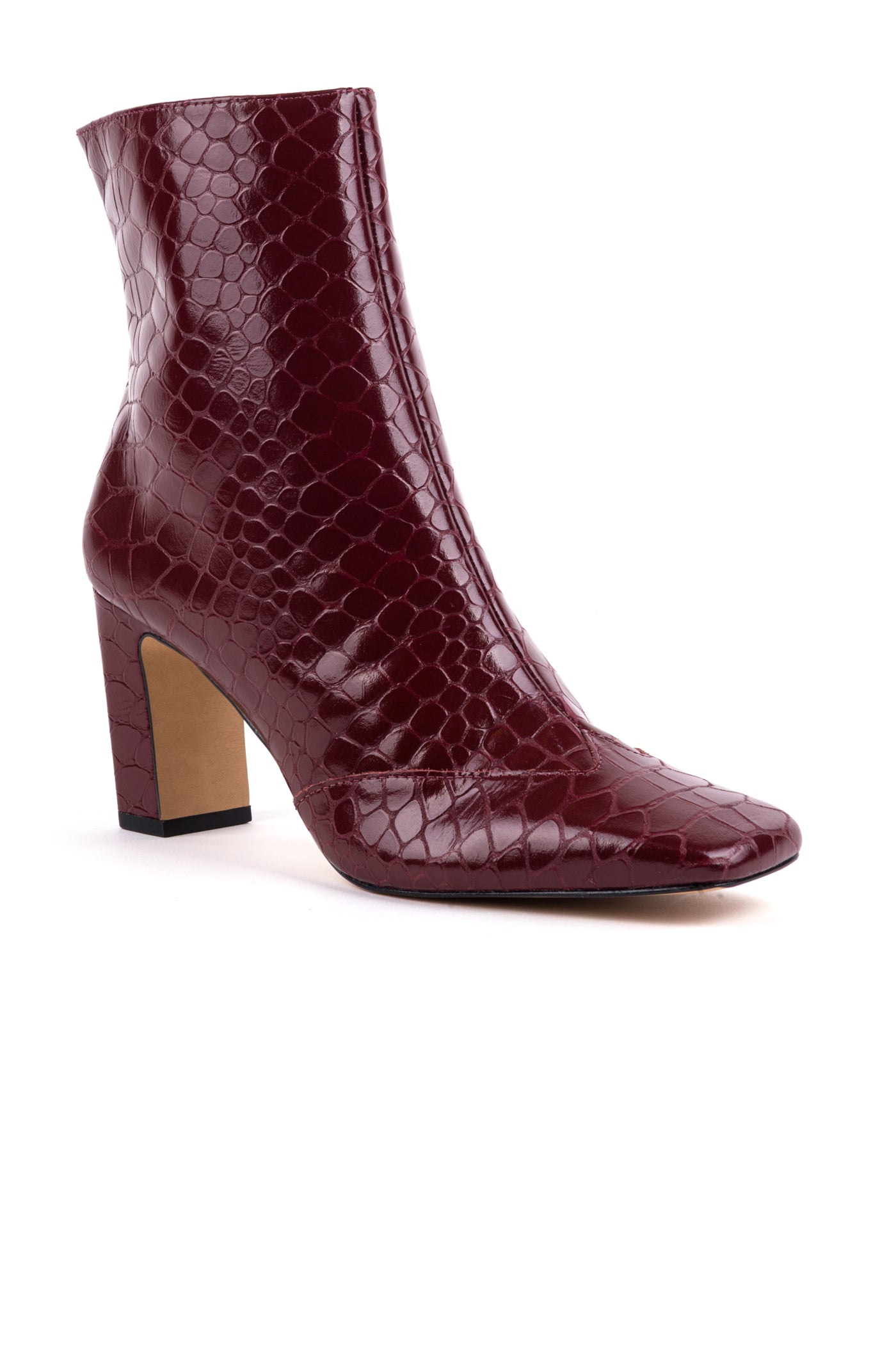 Botas de salto alto em verniz croco