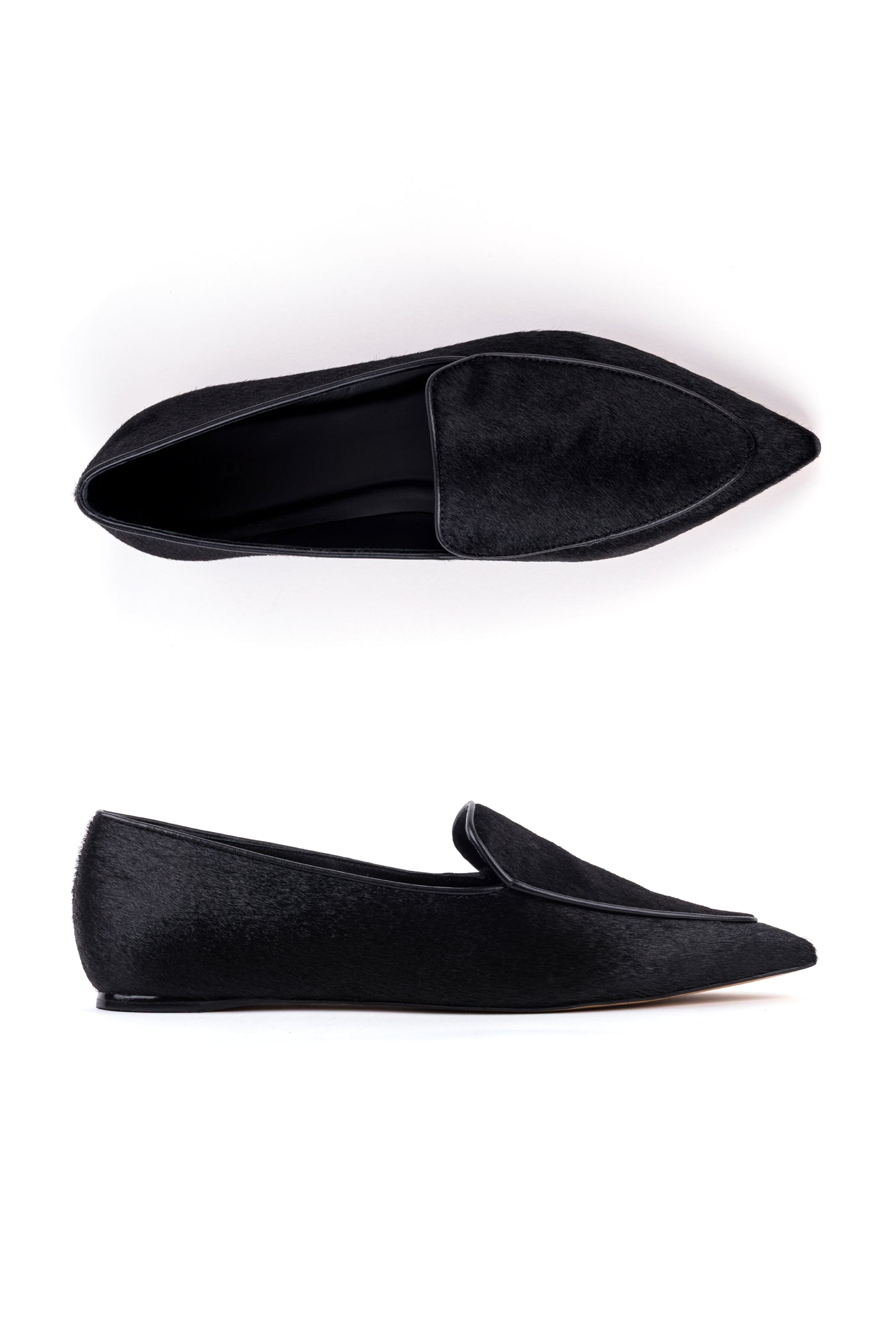 Sapatos rasos em pêlo