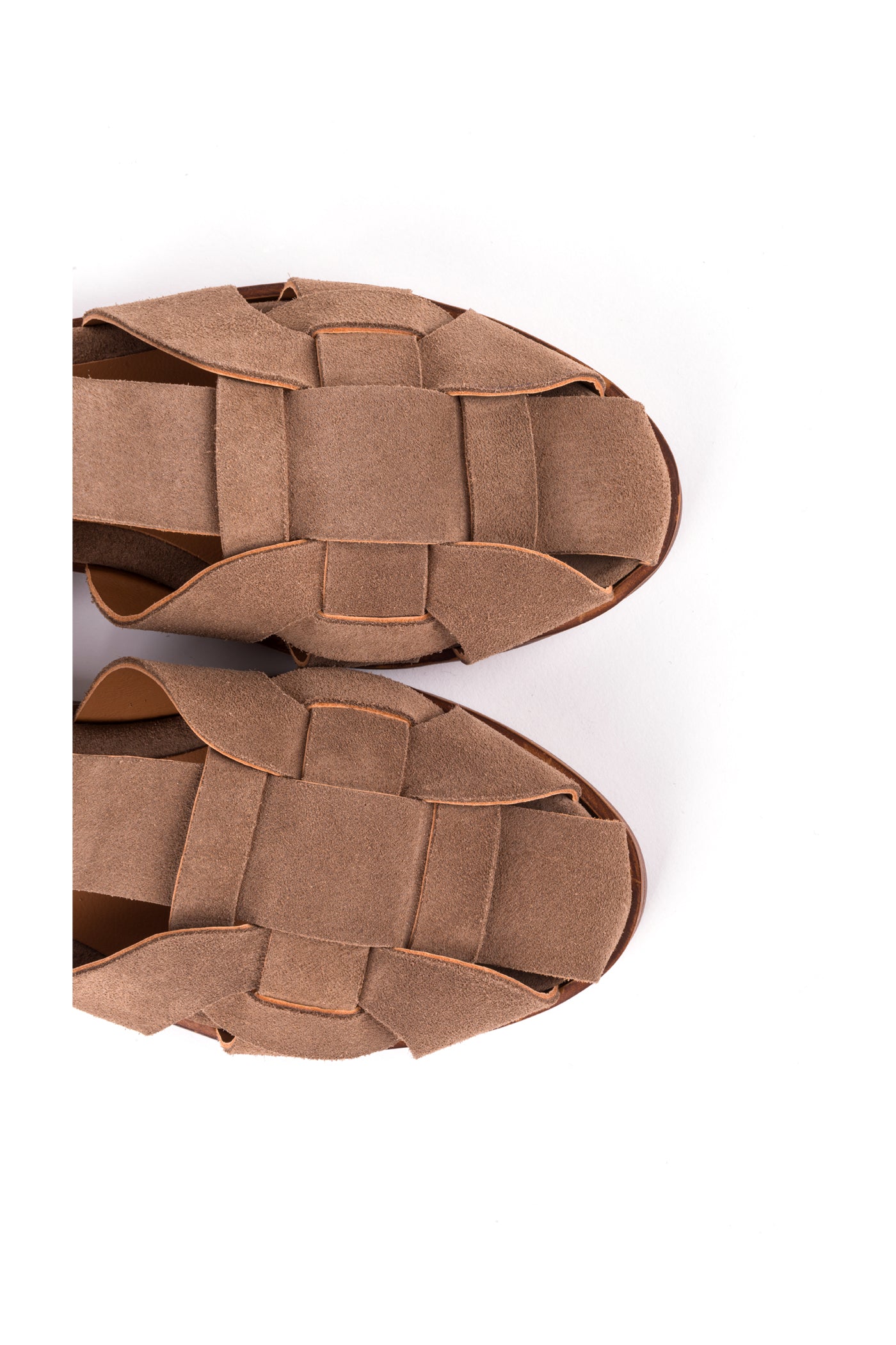 Sandália pescador com fivela em croute