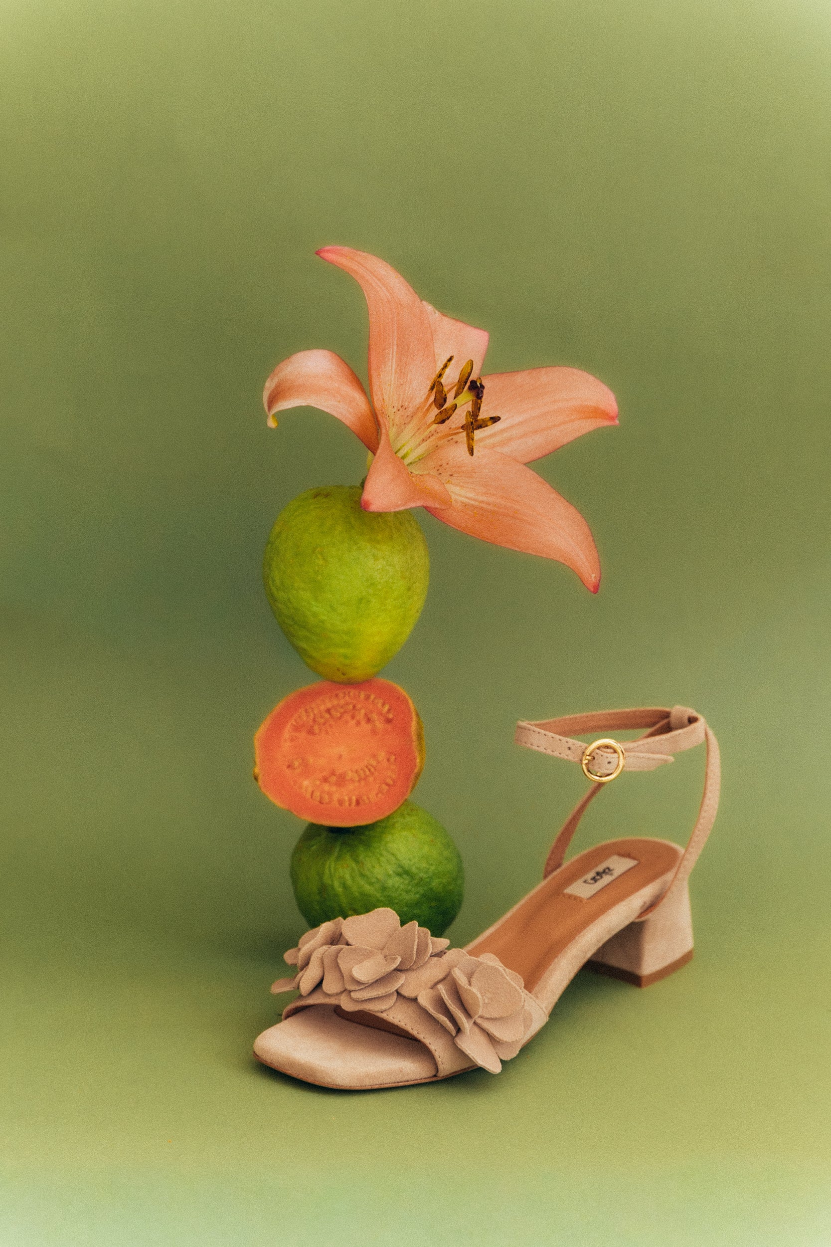 Sandálias de salto alto em camurça