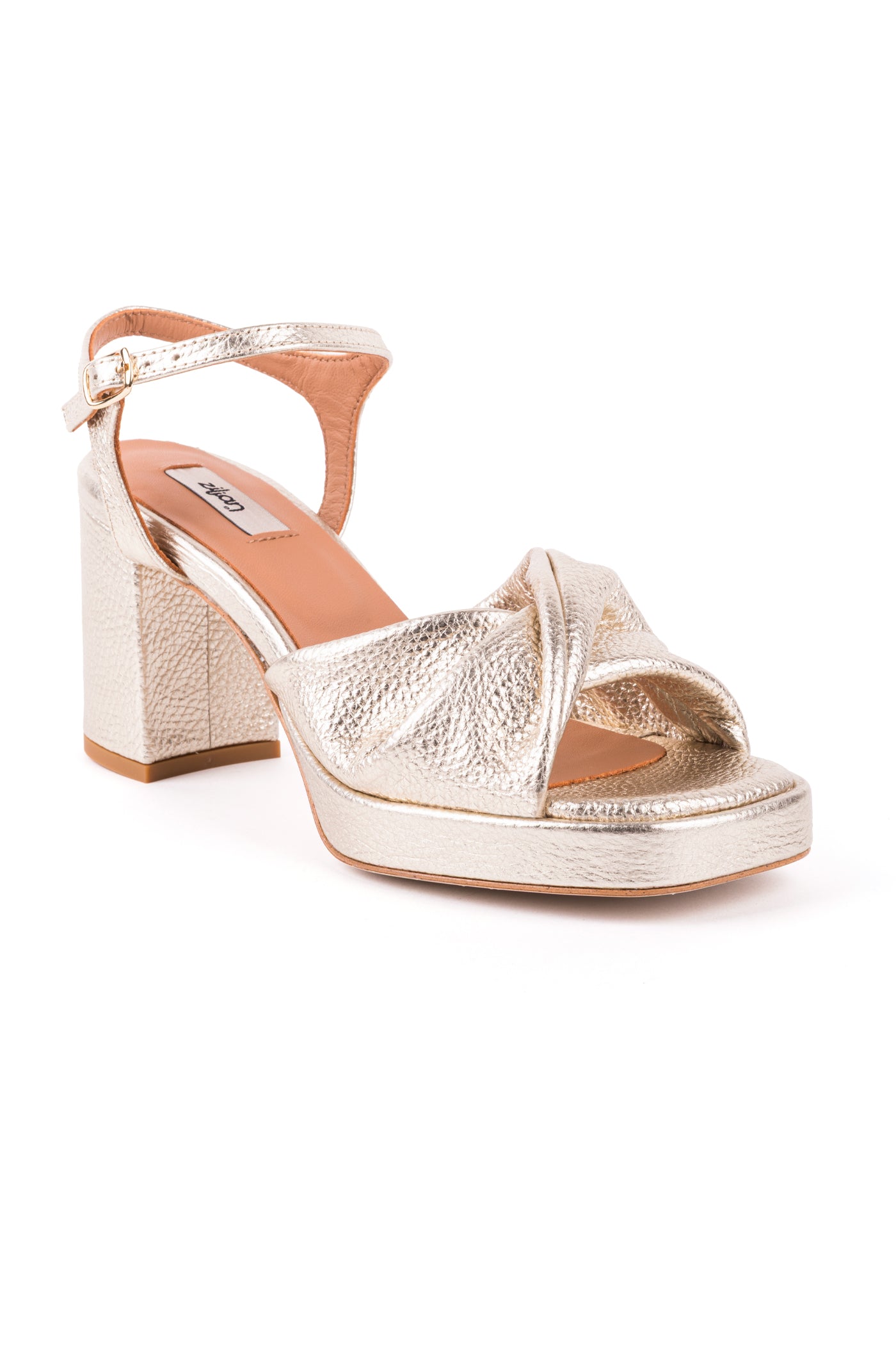 Sandálias compensadas em pele metalizada