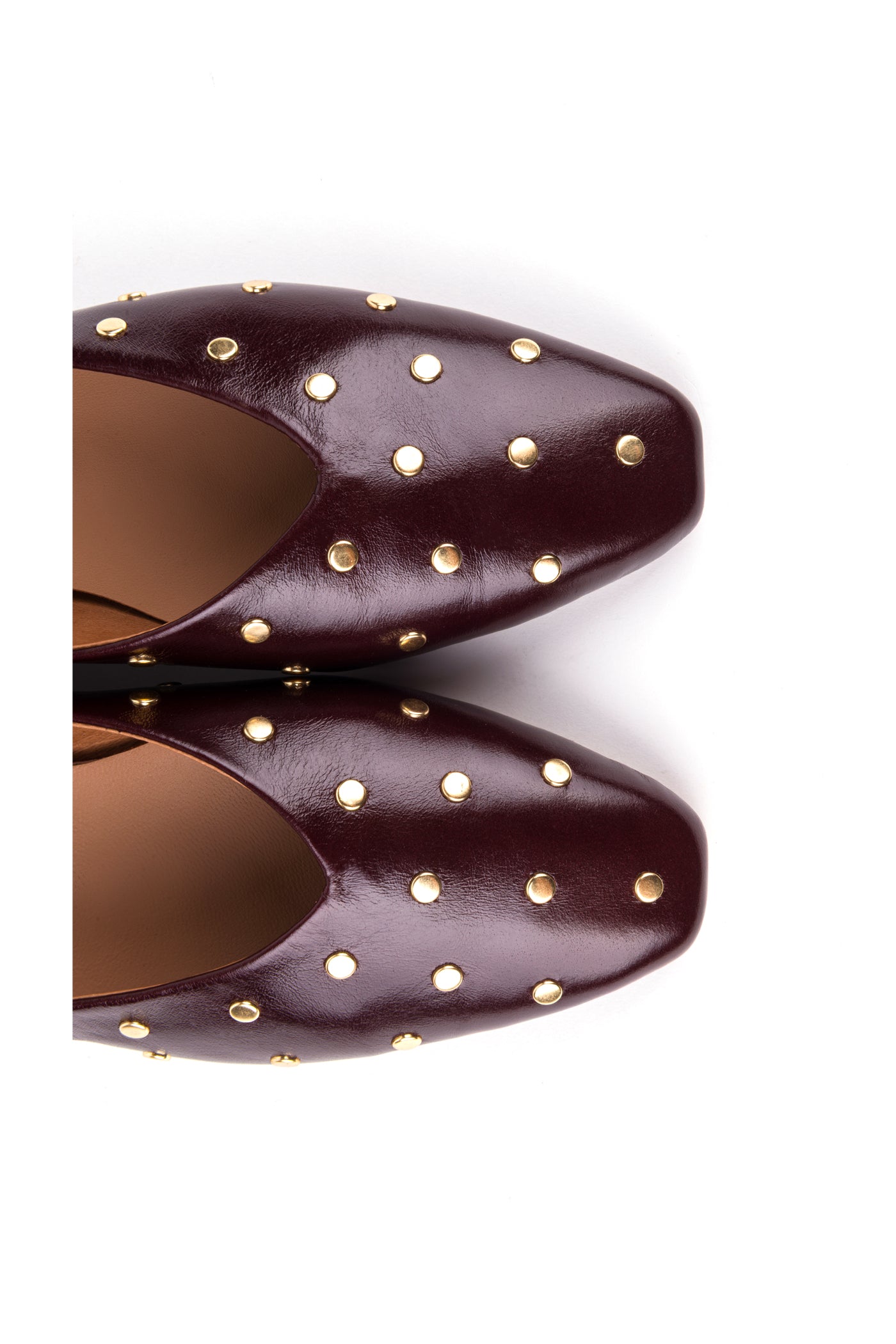 Sabrina em pele bordeaux, com salto de 0,8 cm e sola Neolite