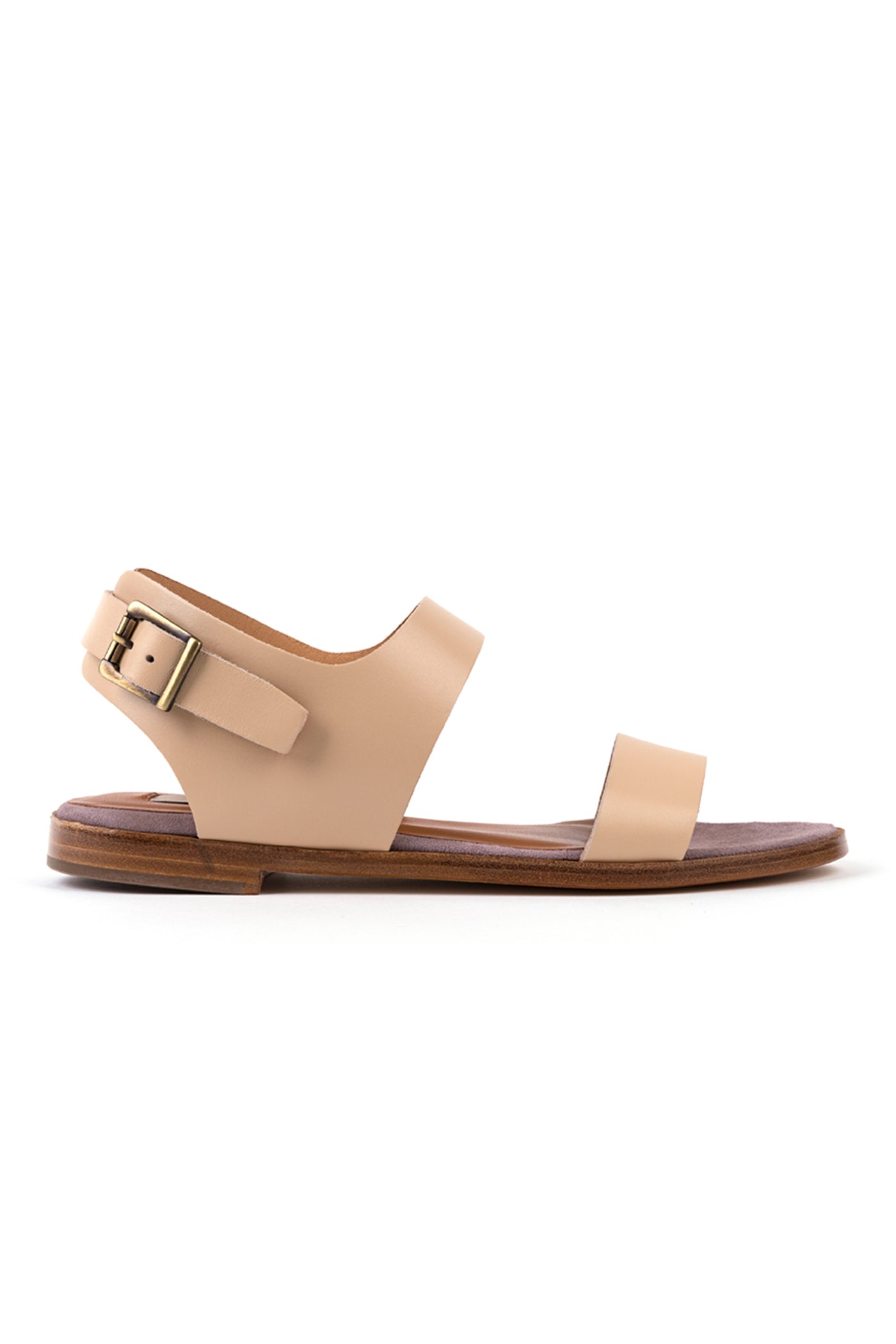 Flat sandals in nude leather