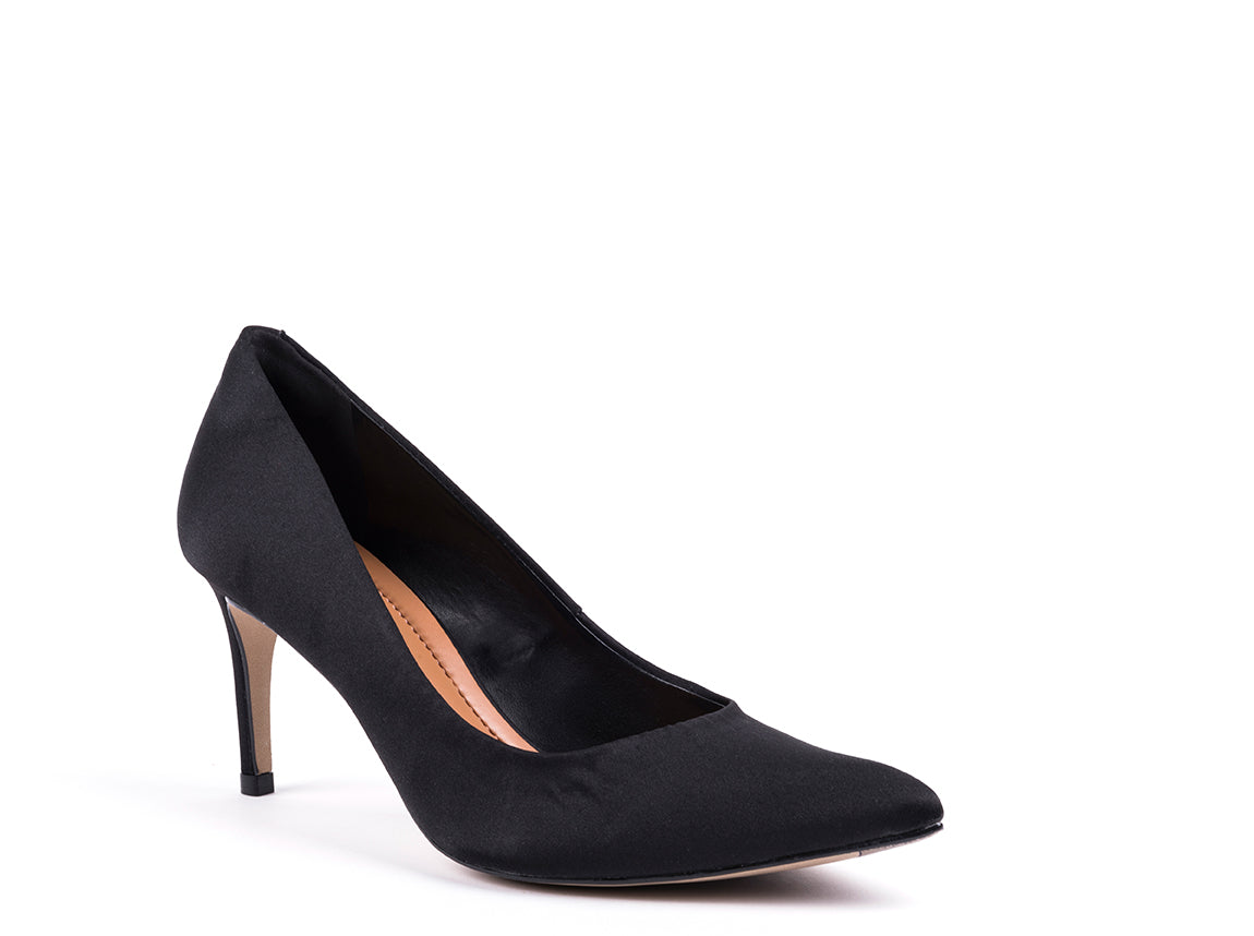 Black fabric high-heeled shoes