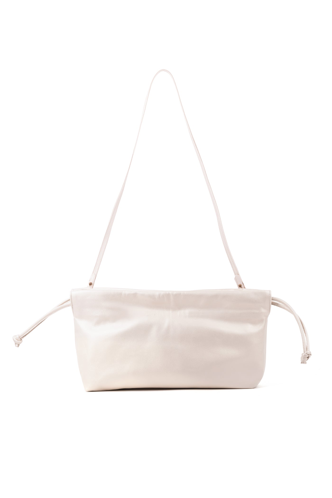 Bolsa em pele metalizada