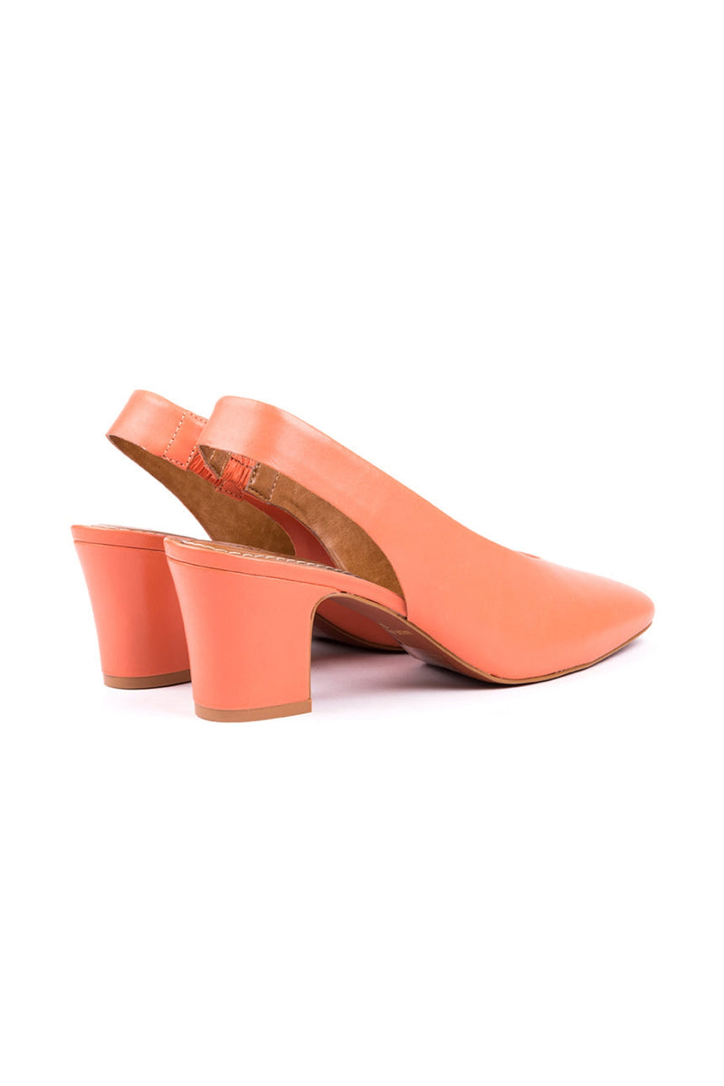 Slingbacks de salto médio em pele coral