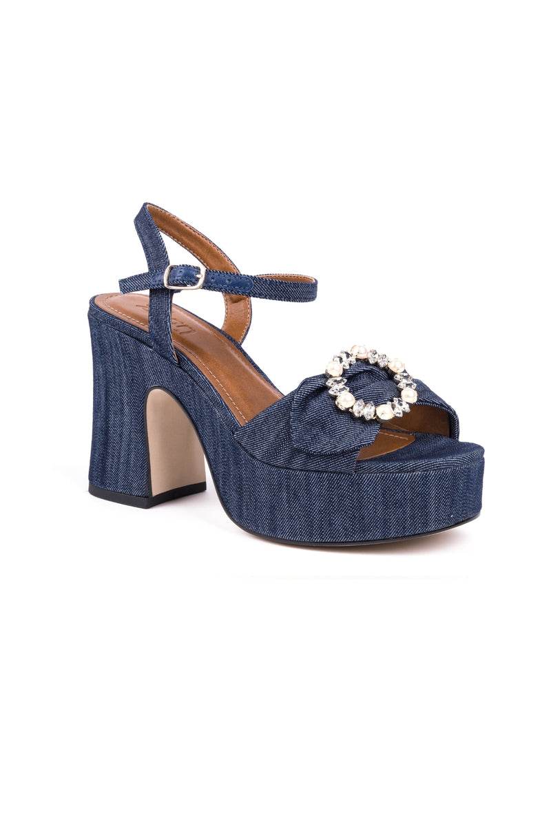 ​High-heeled sandals in blue denim fabric