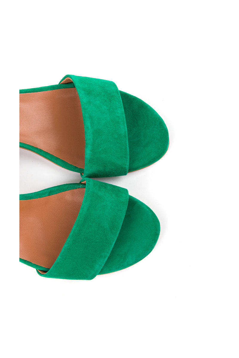 Sandálias de senhora coleção de verão. Salto médio confortável, disponíveis em camurça preta, roxa, verde, laranja, azul escuro