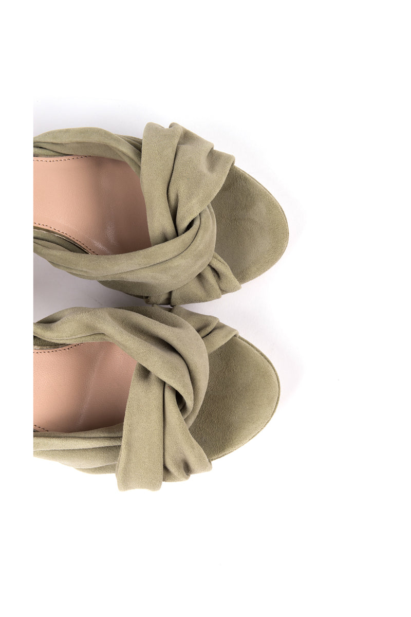 High heeled platform 9 cm bridal sandals with twist detail in green suede