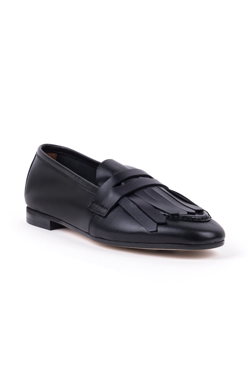 Loafers em pele com franjas