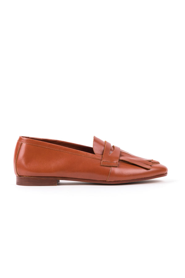 Loafers em pele com franjas