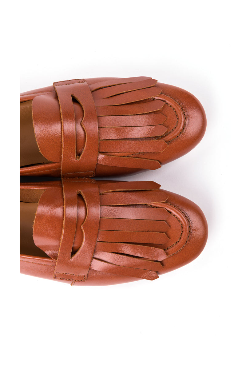 Loafers em pele com franjas