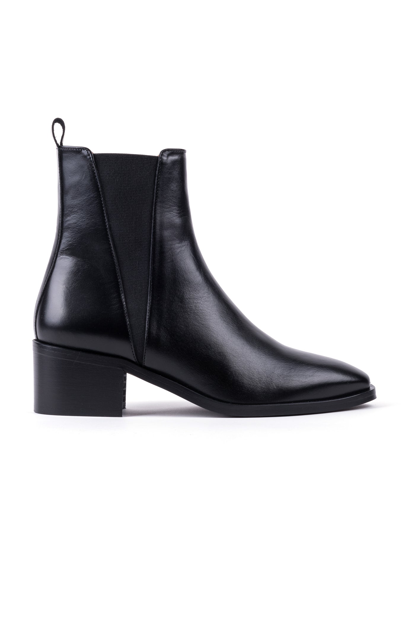 Botas de salto médio em pele
