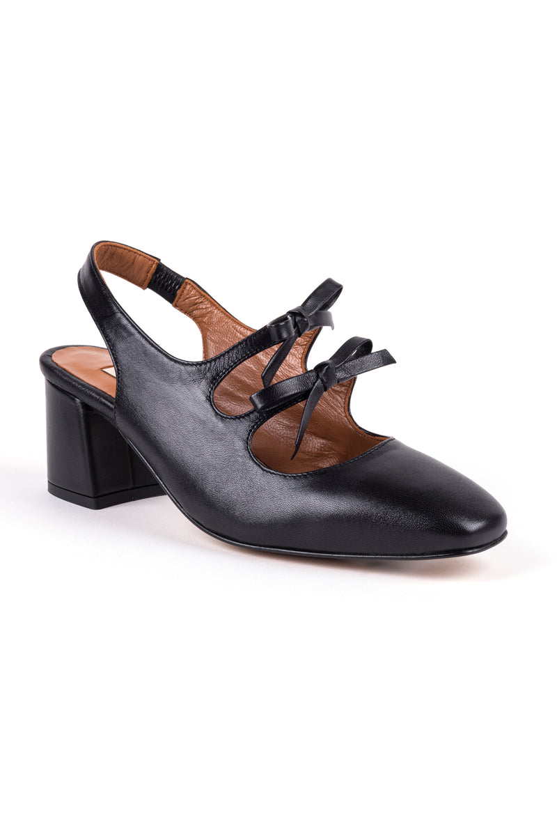 Slingbacks com salto médio em pele