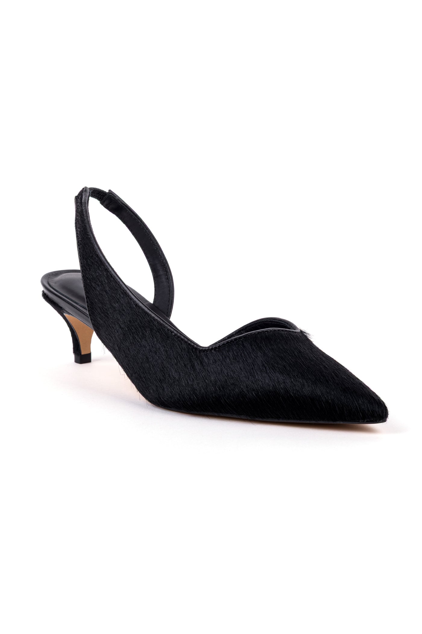 Sapatos de salto médio em pêlo