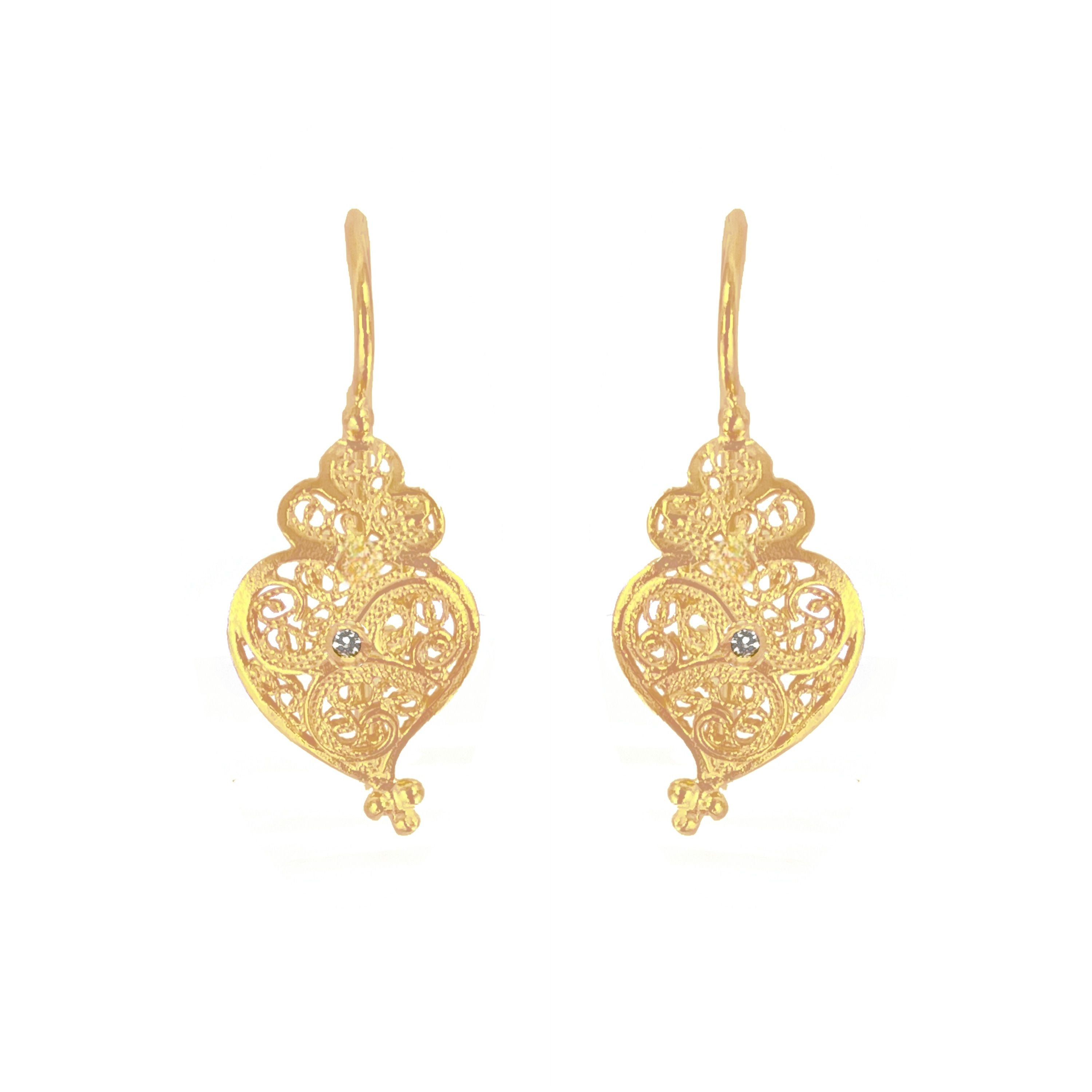 Brincos Coração de Viana em