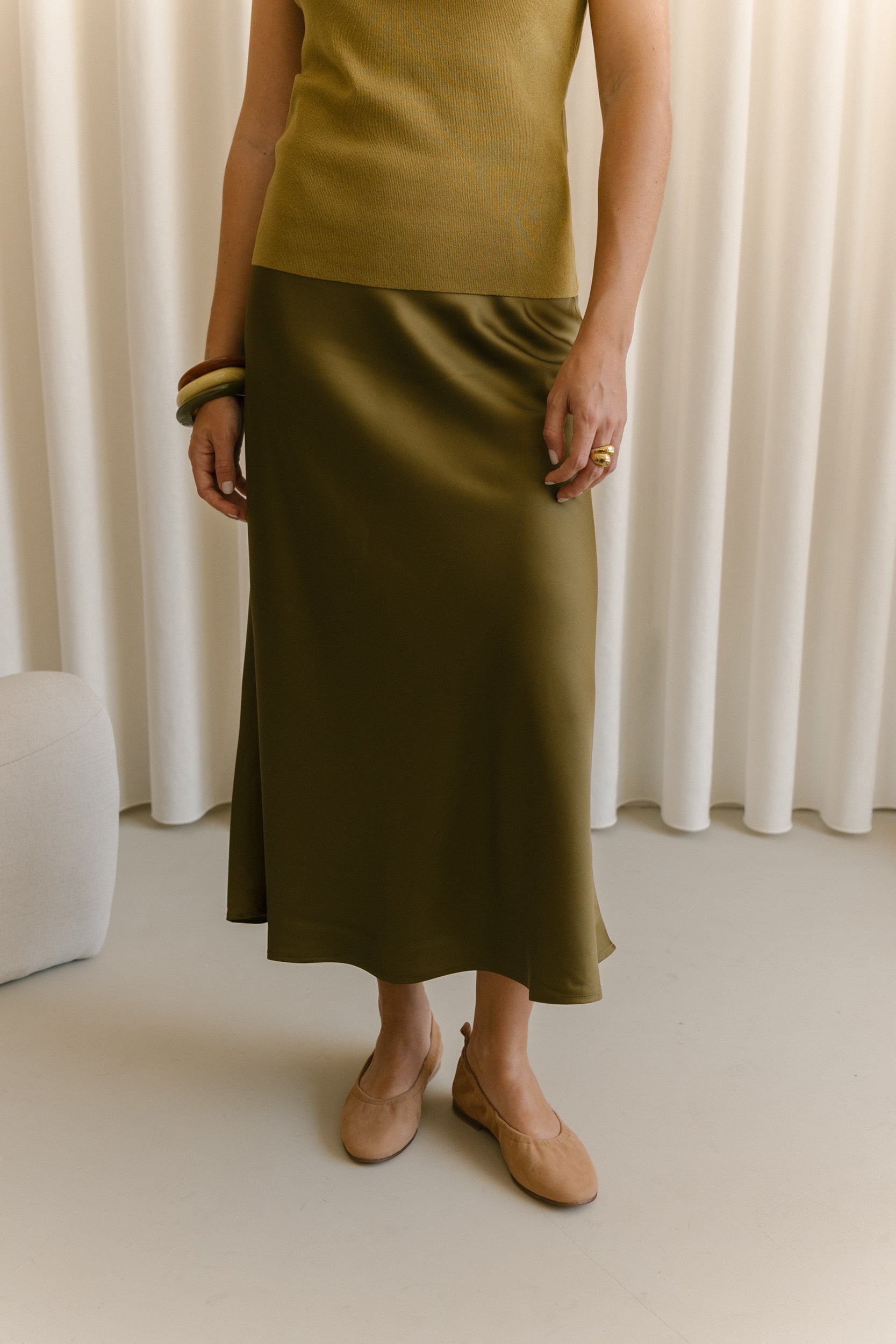 Sabrina com biqueira redonda em camurça