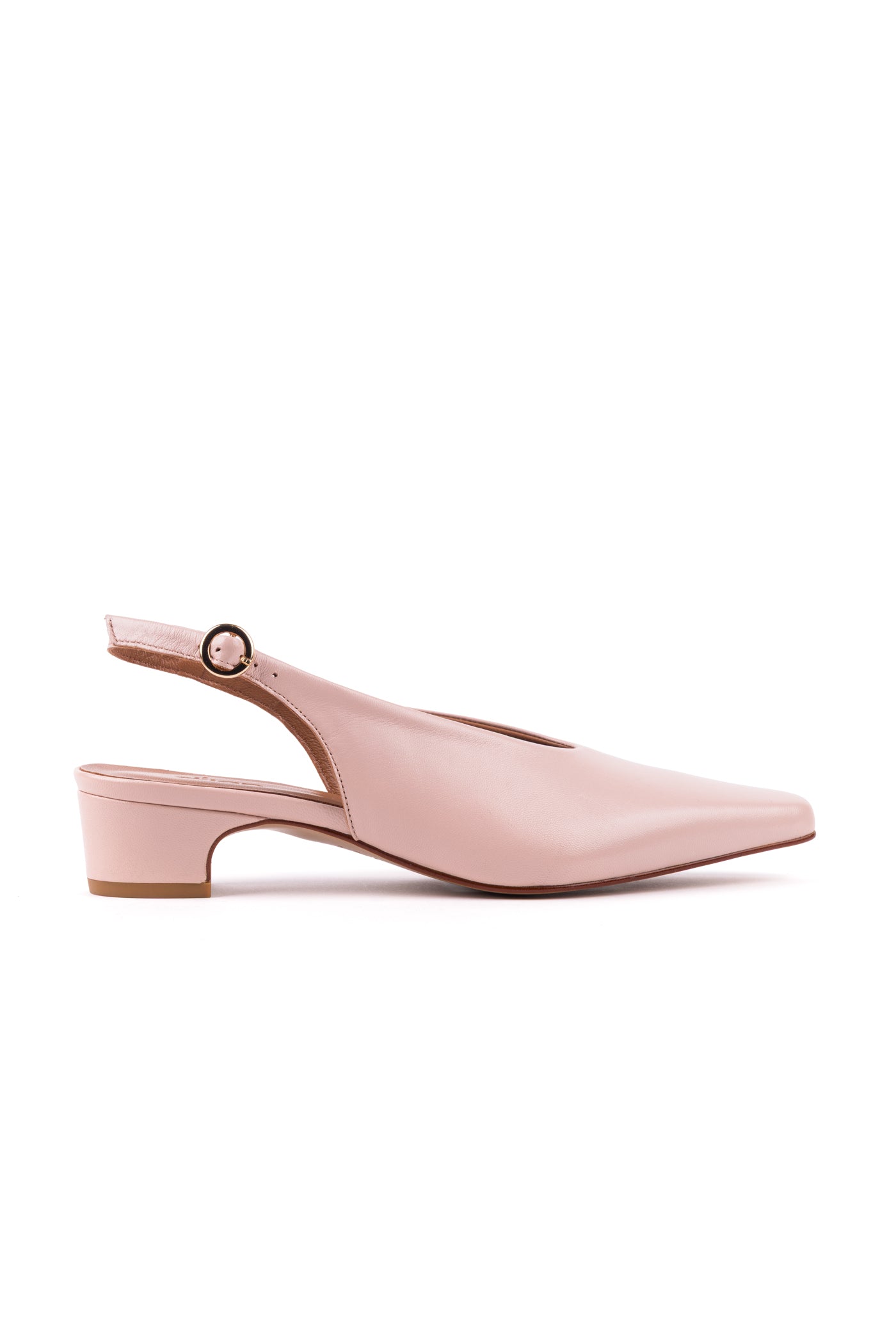 Slingbacks com decote em V em pele