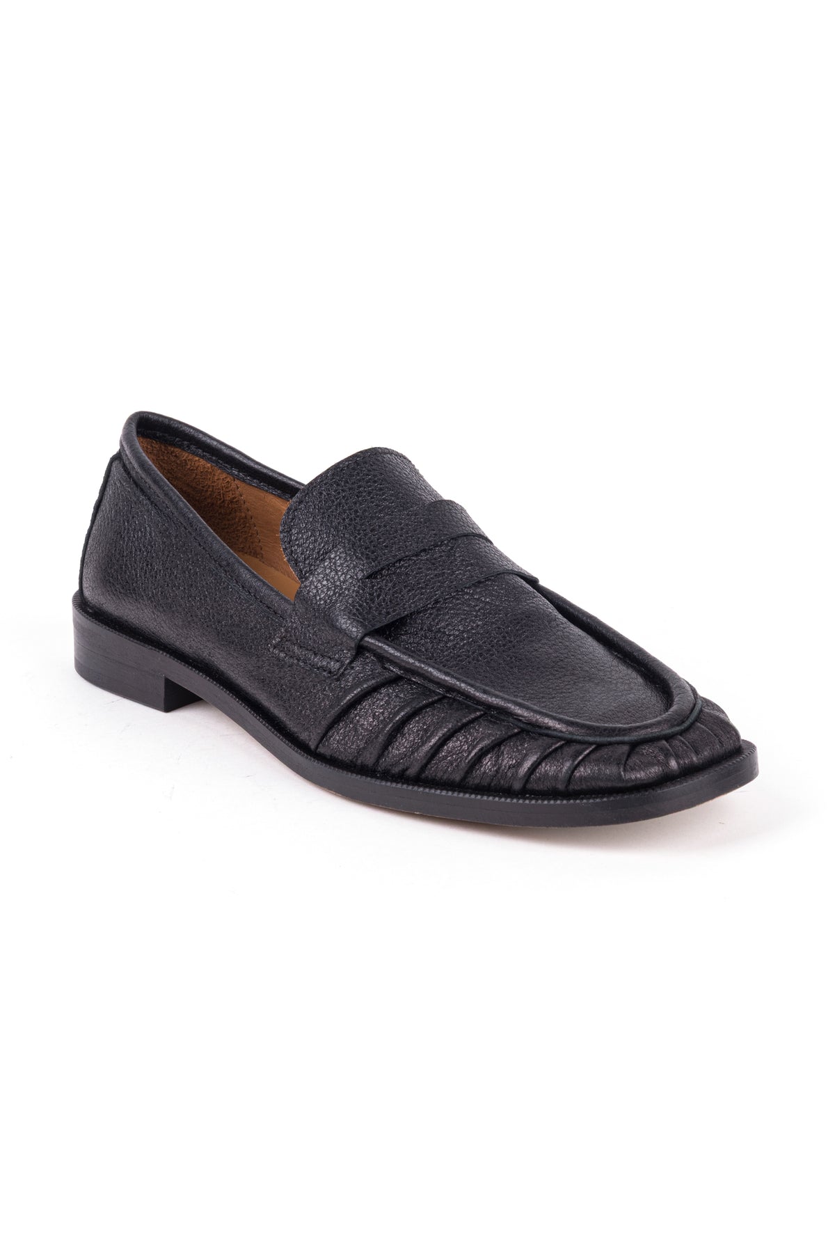 Mocassins Zilian em pele preta, com salto de 3 cm