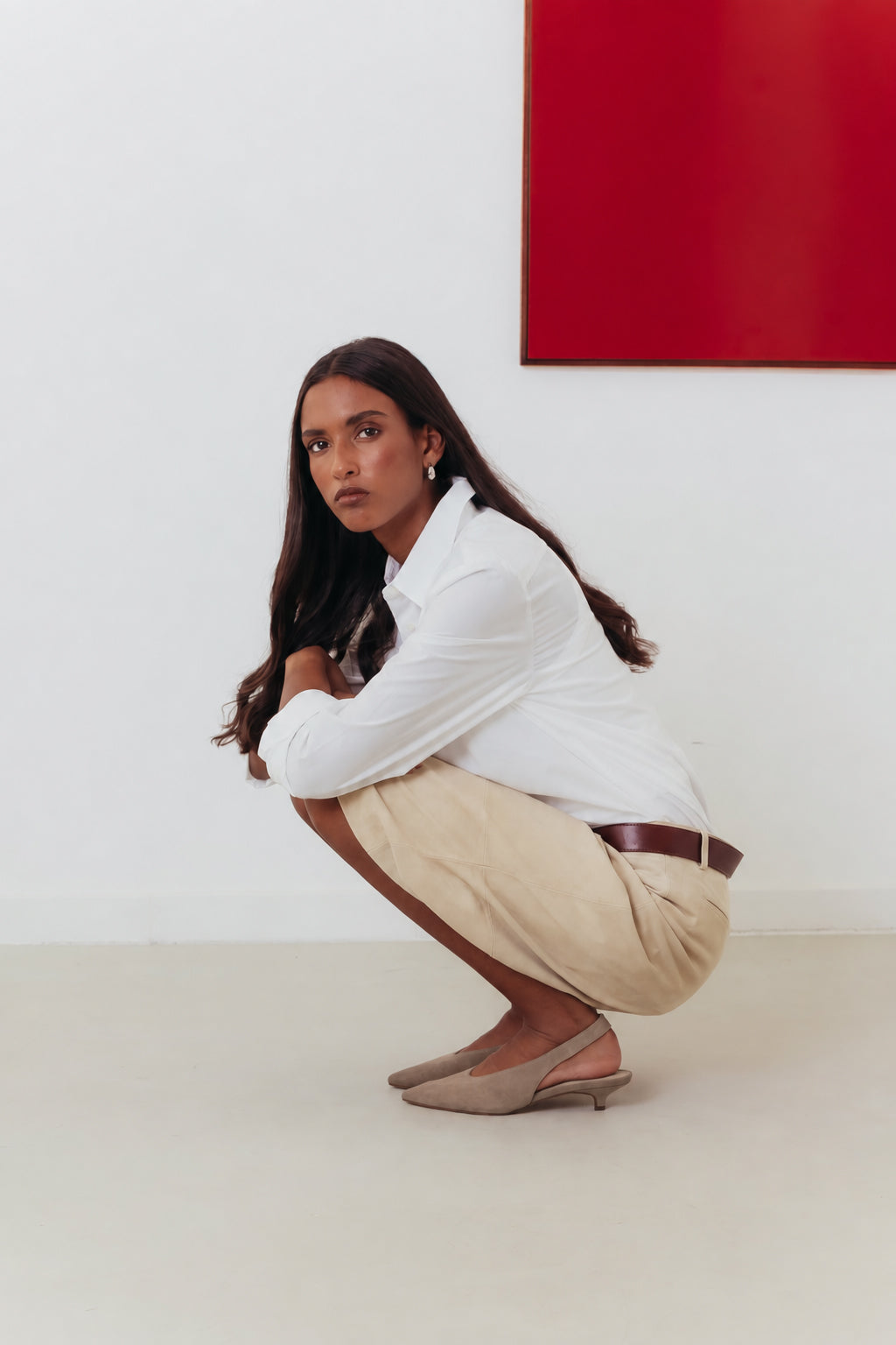Slingbacks de salto baixo em camurça