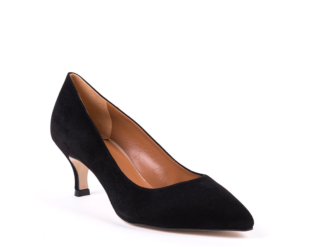 Sapatos de salto médio