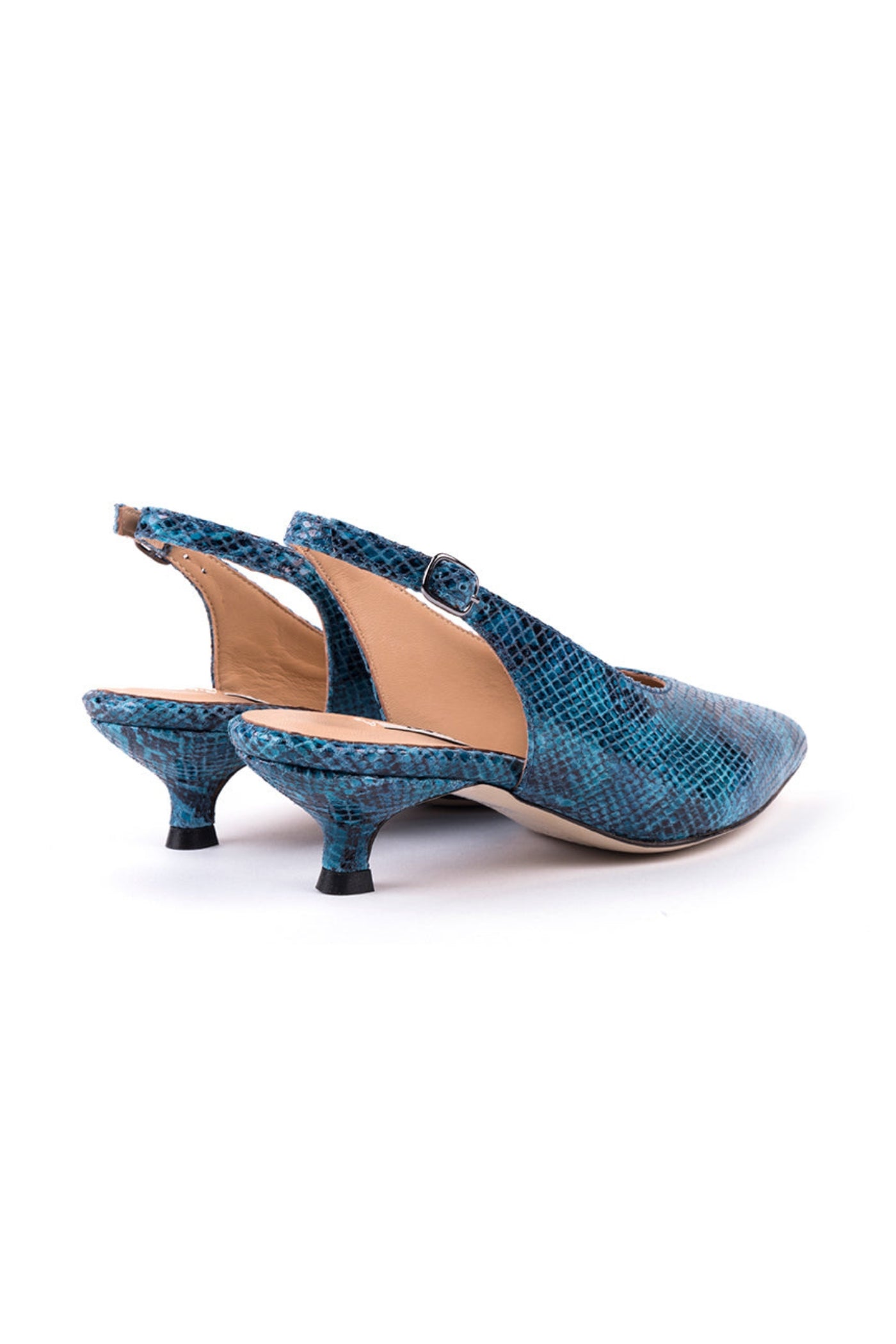 Slingbacks em