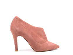 Sapatos de salto alto em camurça rosa