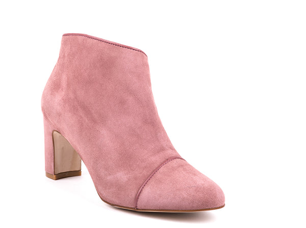 ​High-heeled ankle boots in light pink suede
