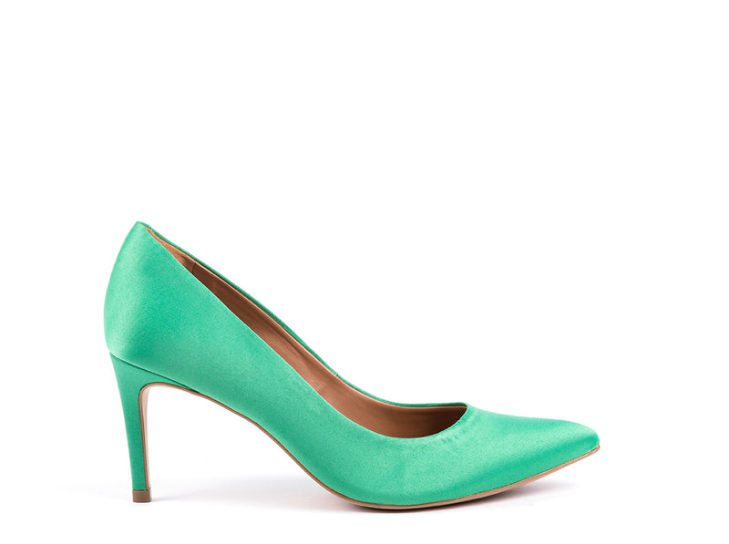 ​High-heeled shoe in green fabric