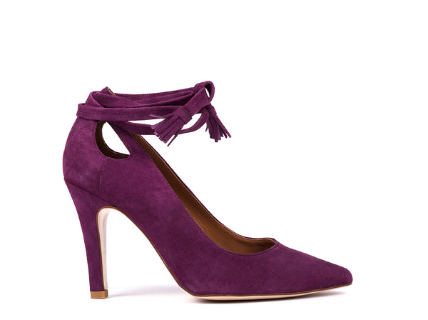 High-heeled bordeaux suede shoes