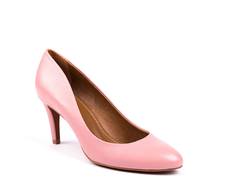 ​High-heeled shoes in pink leather