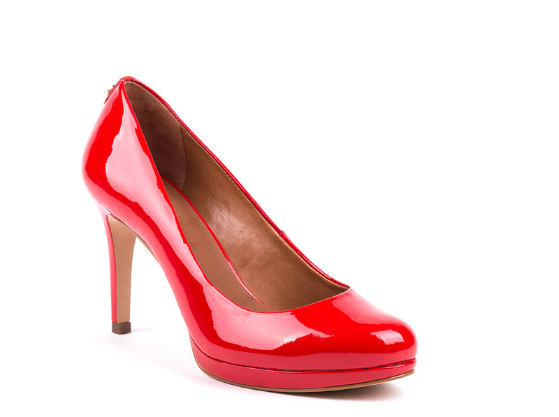 ​High-heeled shoes in varnish red leather