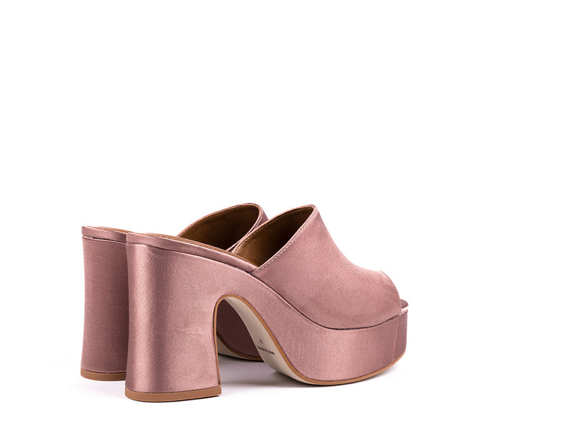 Mules peep toe de salto alto em tecido rosa